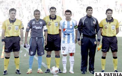Jaime Robles fue el capitán de Aurora en la Copa Sudamericana (foto: APG)