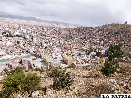 Oruro debe propender a constituirse en una ciudad ecológicamente sustentable