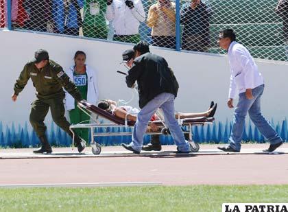 Personal médico que atendió a los estudiantes en los Juegos Estudiantiles Plurinacionales