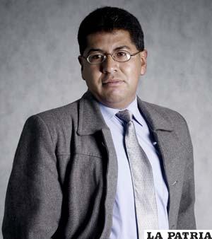 Dehymar Antezana - Editor Revista “Tu espacio”