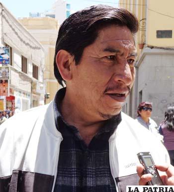 ROBERTO CHÁVEZ