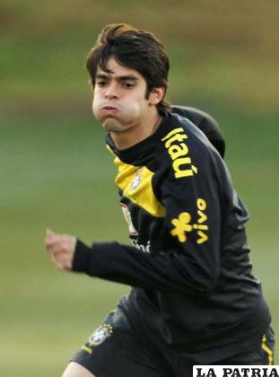 Kaká jugador brasileño (foto: lainformacion.com)
