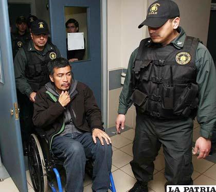 Mapuche en huelga de hambre es llevado a un nosocomio /mapuexpress.net