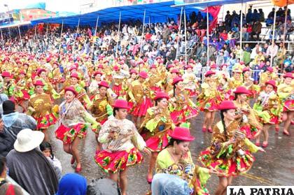 Se abre el debate para que la Alcaldía facture por los metros lineales para el armado de graderías en el Carnaval