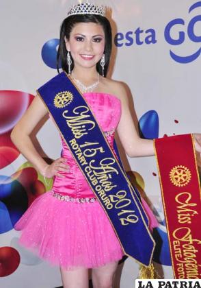 Dayanna María Mackay Salas, Miss 15 Años 2012 