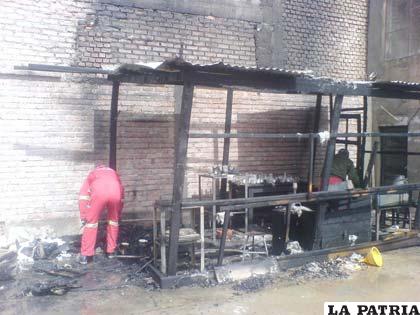 Bomberos verificaron los daños ocasionados por el primer incendio