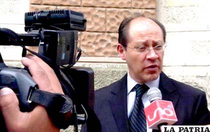 Juicio a medios pretende amedrentar a los periodistas según Antonio Vargas /noticiasfides.com