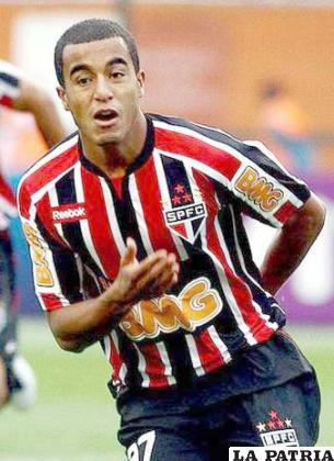 Fabiano, delantero de Sao Paulo (foto: http:feeddoo.com)