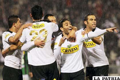 Colo Colo está en una seria crisis 