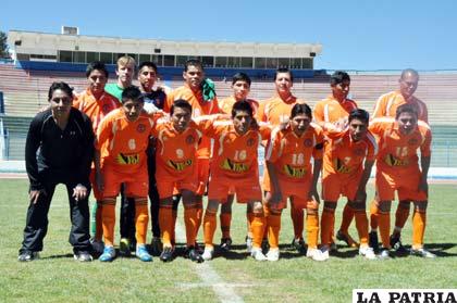 El equipo de Deportivo Escara