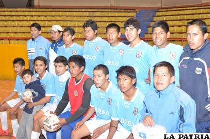 Jugadores de la selección de Oruro en futsal