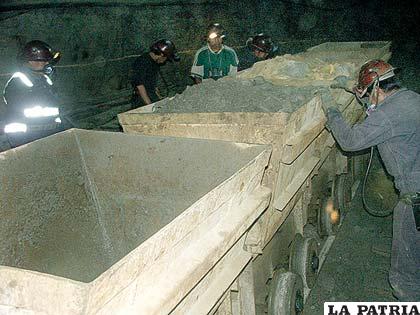 Baja cotización de minerales influye en regalías para Oruro