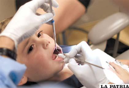 La odontopediatría ayuda a los niños a mantener sus dientes sanos