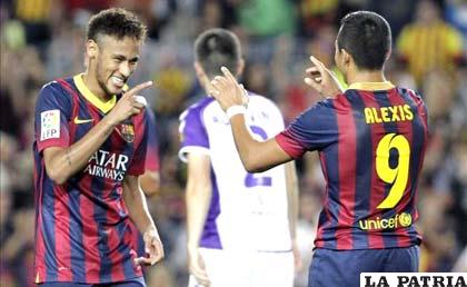 Neymar y Sánchez festejan el triunfo barcelonista