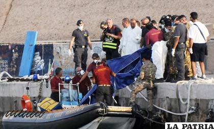 El mal tiempo hizo que buzos de la Guardia Costera italiana tampoco pudieran este sábado sumergirse en el mar
