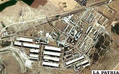 Vista satelital de la fábrica de armamento químico de Al-Safira