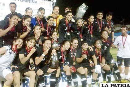 El equipo de Colo Colo defenderá el título