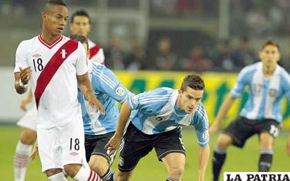 Argentina por el liderato y Perú sólo por cumplir
