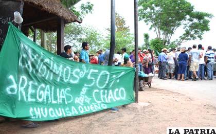Pobladores del Chaco chuquisaqueño cumplen el tercer día de paro indefinido
