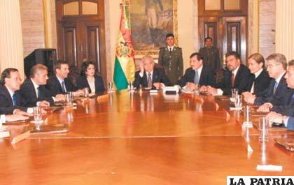 Gabinete ministerial del 2003