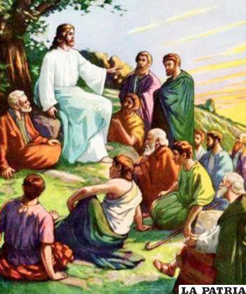 Jesús enseñó a los discípulos a orar