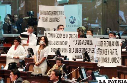 Piden que se respete y garantice la libertad de expresión en Ecuador
