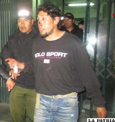 Omar Castillo tras su aprehensión en septiembre