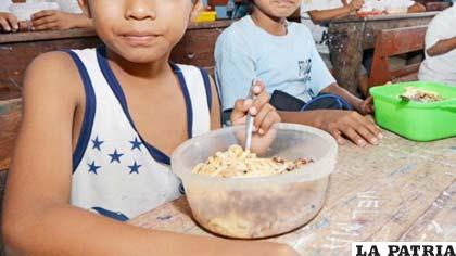 Niños intoxicados tras comer alimentos en mal estado 