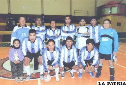 Integrantes del equipo del colegio Simón Bolívar
