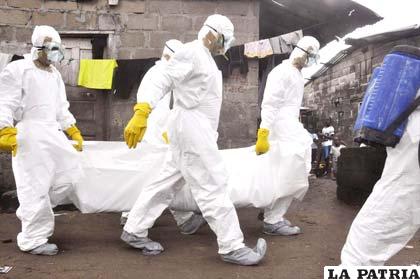Incrementa el número de muertos por el virus de ébola en África Occidental