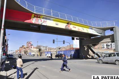 Similar pasarela se construirá en la Ayacucho y 6 de Agosto, para el Carnaval 2015