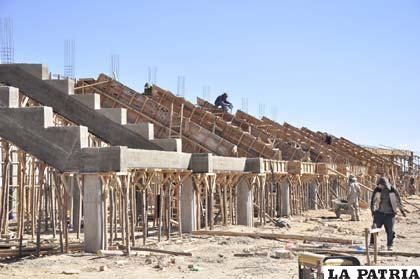 El avance de la construcción de las graderías 