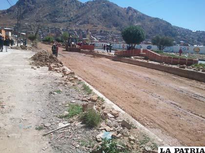 Trabajos en avenida Dehene