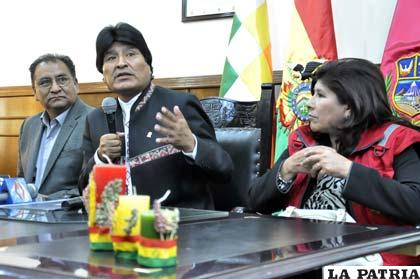 A casi un mes de la reunión, Morales niega la versión de Román Brito