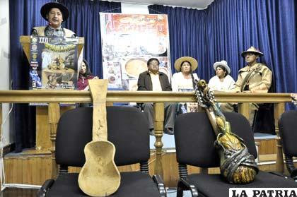 Festival Nacional del Charango se promocionó en Oruro