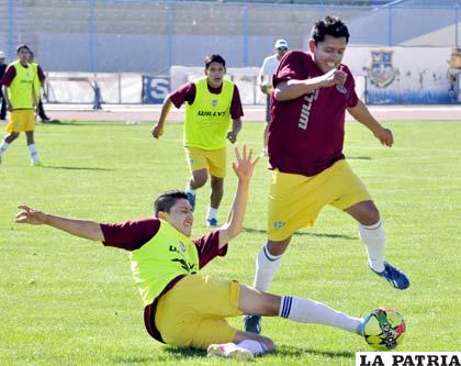 Reyes supera la marca de Méndez