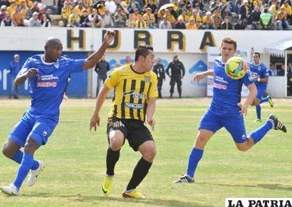 En el partido de ida venció The Strongest en La Paz 1-0 el 09/08/2014 