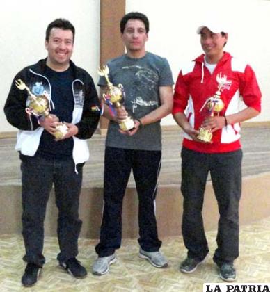 En la premiación general, Oruro primero, Tarija segundo y tercero Cochabamba 