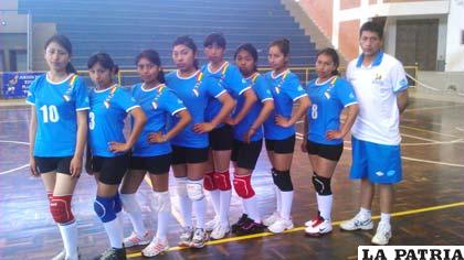 Las integrantes del equipo de Juan Pablo