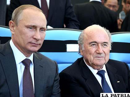 Vladímir Putin y Joseph Blatter
