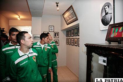 Los seleccionados visitaron el museo del Colegio Militar /APG