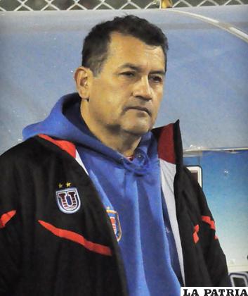 Javier Vega, D.T. de universitario