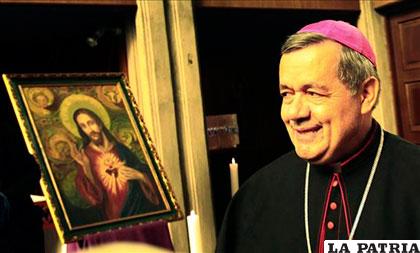 Obispo Juan Barros, cuestionado por su presunto encubrimiento de abusos sexuales /servidornoticias.com