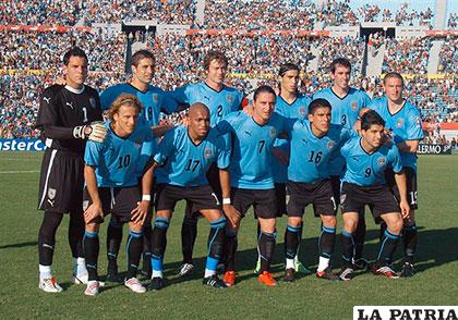 Una renovada selección uruguaya visitará a Bolivia /wordpress.com