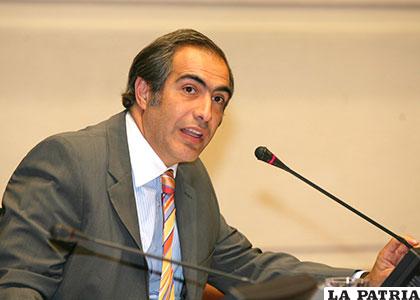 Francisco Chahuán, criticó la falta de modernización de su Cancillería