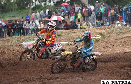 Buen nivel de competencia en el Latinoamericano de Motociclismo /APG