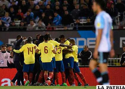 Ecuador comenzó de la mejor manera ganando a Argentina en Buenos Aires /mentefutbolera.com