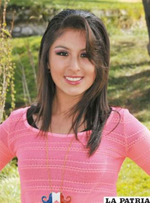 Stefani Romay