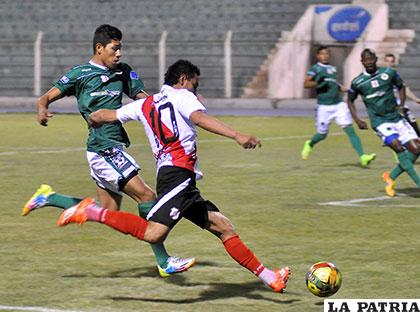Darwin Peña jugó uno de sus mejores partidos /APG