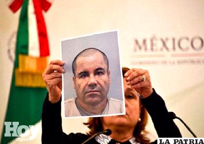 Folleto con la fotografía de Joaquín 